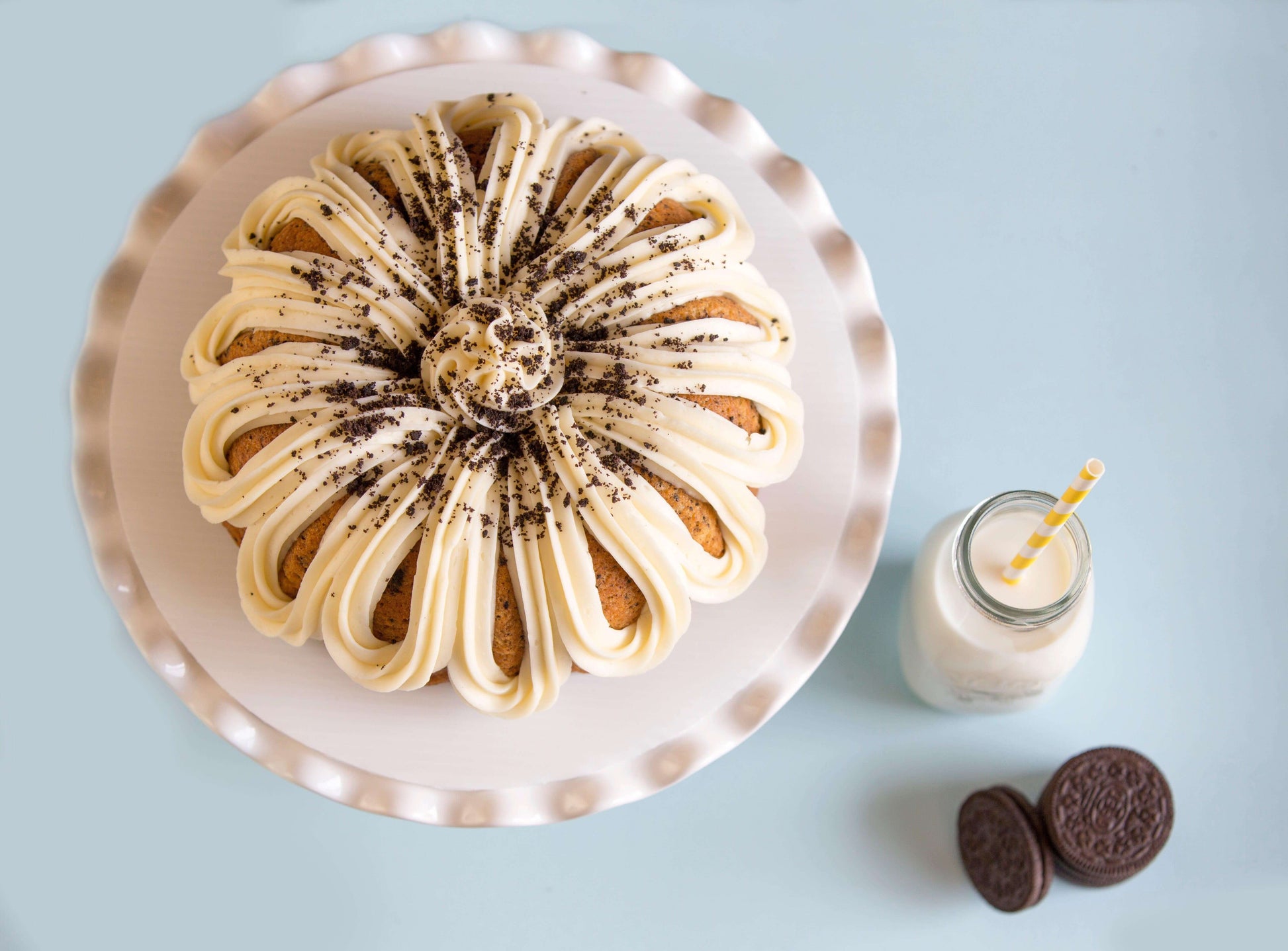 Cookies n' Cream Big Bundt Cake-Bundt Cakes-10" Biggie Bundt (serves 8-12)-