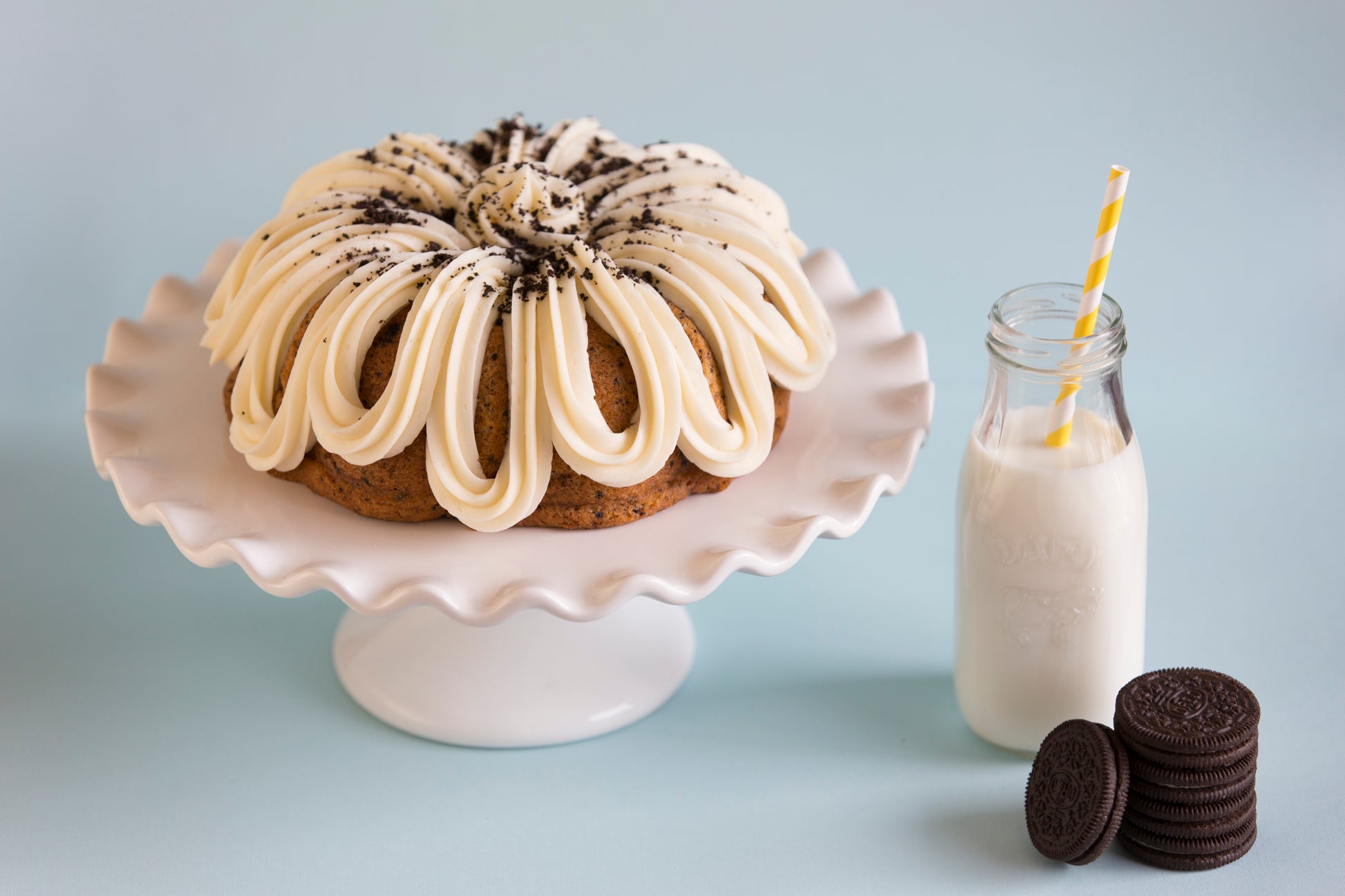 Bundt Cakes | Cookies & Cream Bundt Cake-Bundt Cakes-Big Bundt (serves 5-7)-
