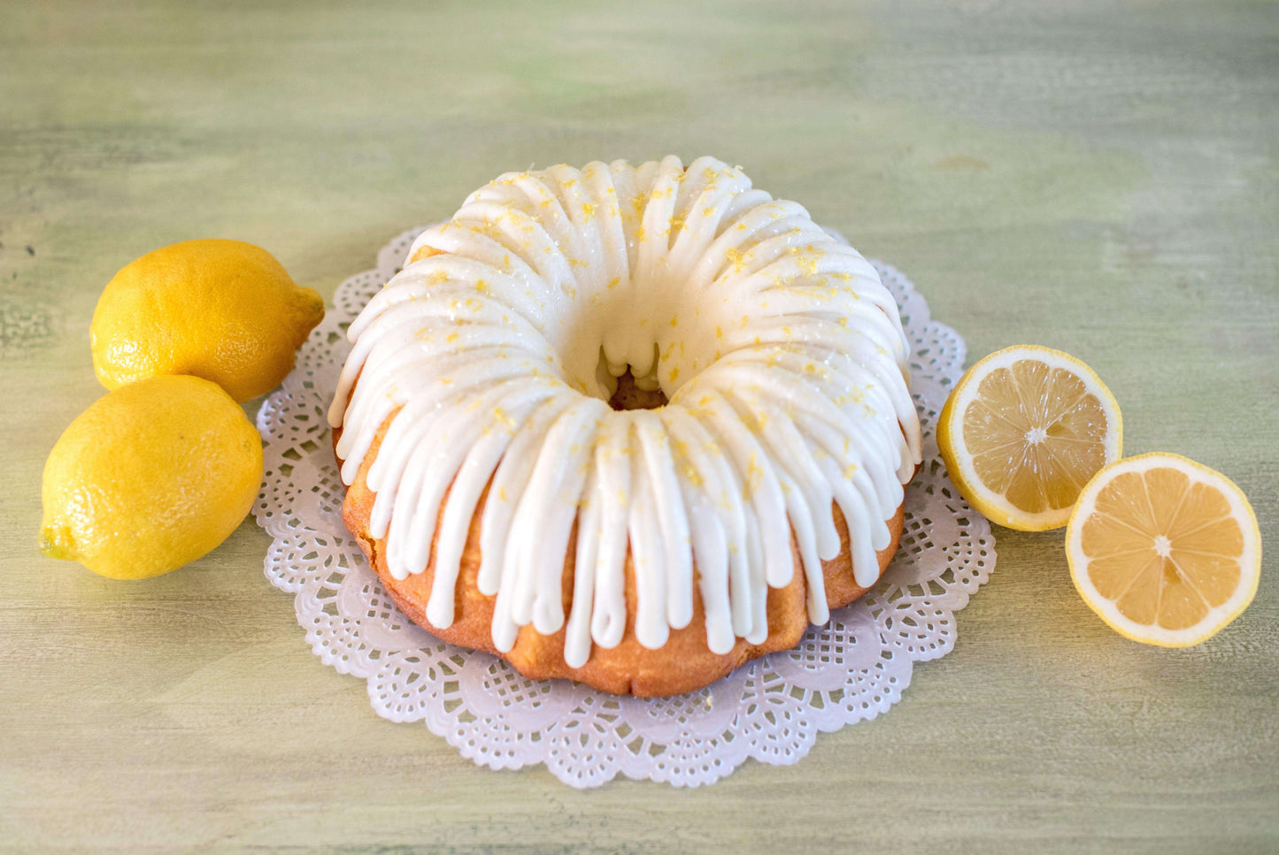 Lemon Squeeze Big Bundt Cake-Bundt Cakes-8" Big Bundt (serves 5-7)-