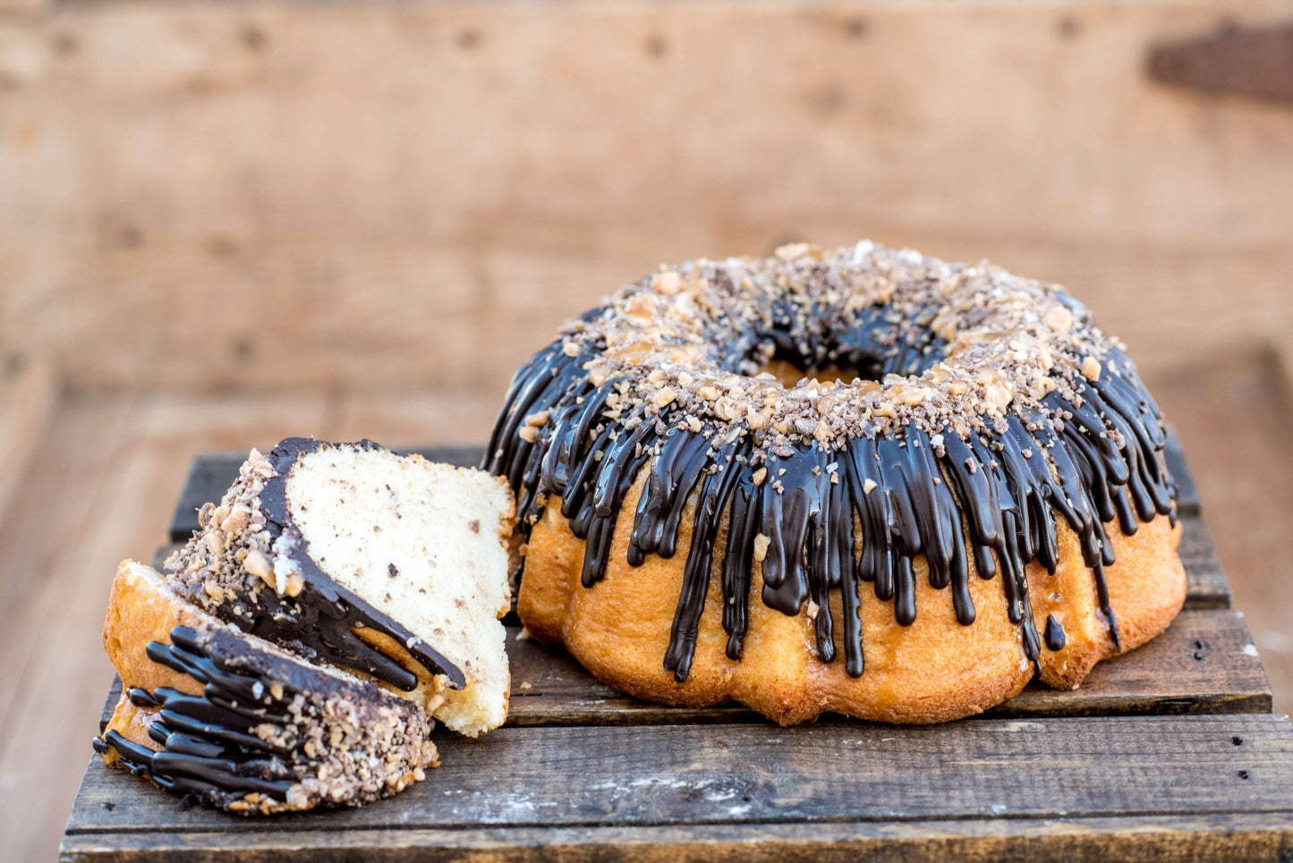 Big Bundt Cakes | Blonde Salted Caramel