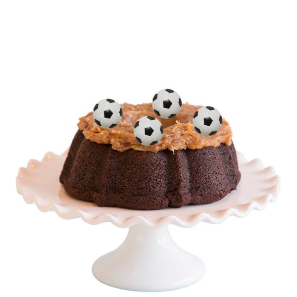 Big Bundt Cakes | Soccer Themed Bundt Cake