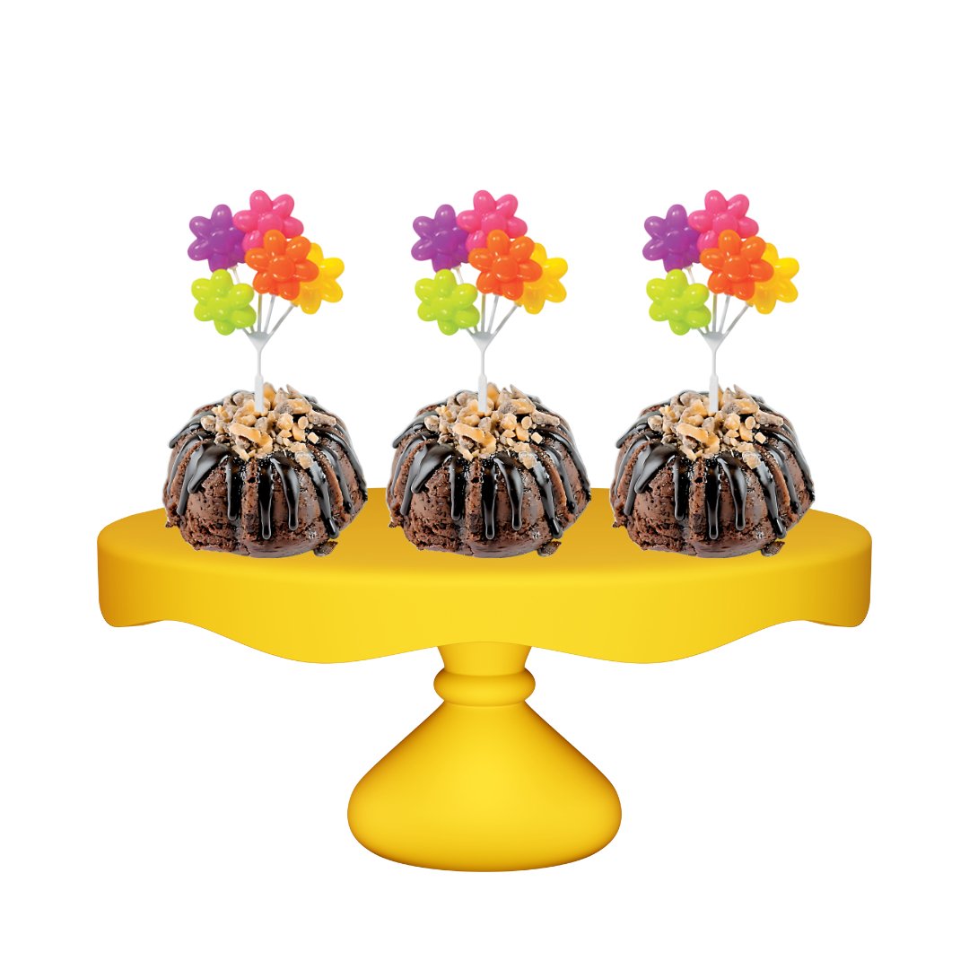 Brunette Salted Caramel Flower Cluster Bundties